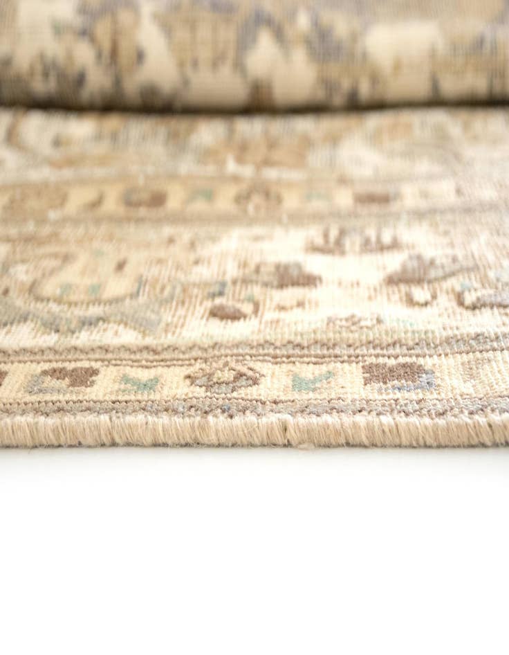 Detail image of 8' 4 x 11' 6  Hand Knotted Vintage Royal Persian Wool Rug