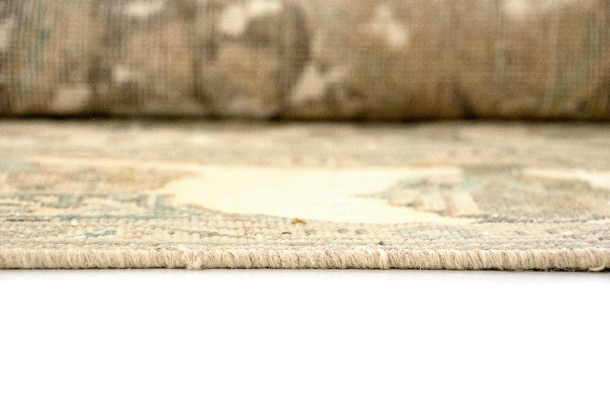 7' 10 x 11' 6 Hand Knotted Vintage Royal Persian Wool Rug