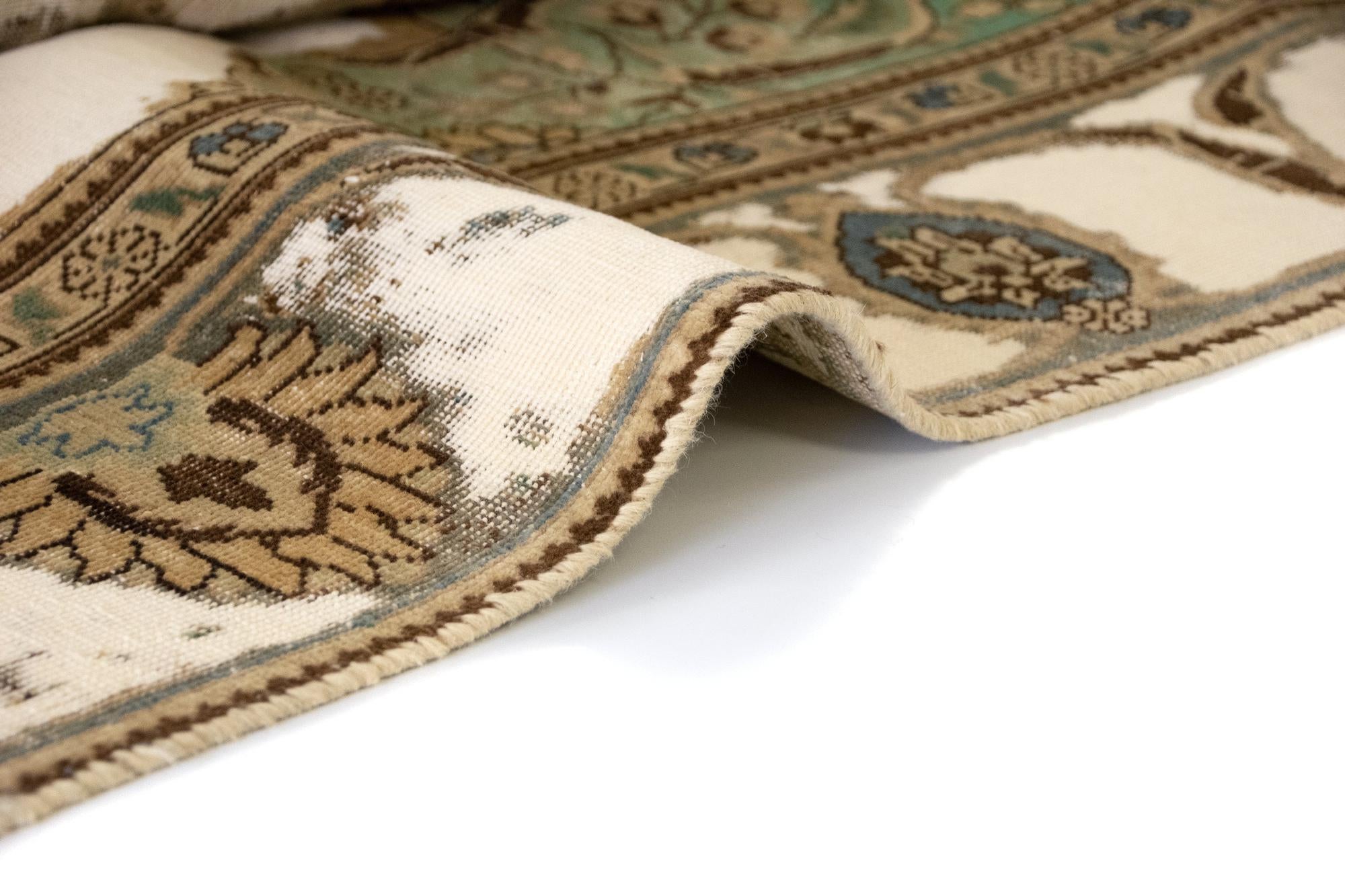 7' 5 x 10' 8 Hand Knotted Vintage Royal Persian Wool Rug
