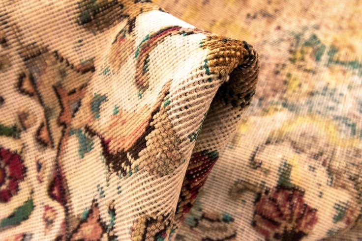 Detail image of 9' 3 x 11' 11 Vintage Royal Wool Rug