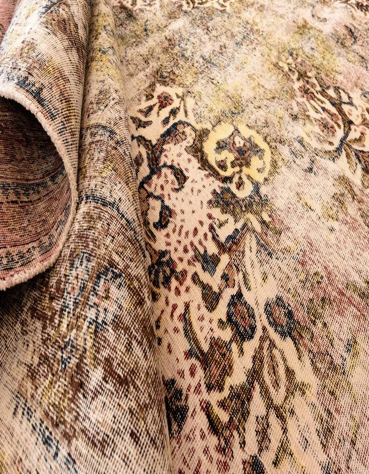 Detail image of 9' 4 x 12' 9 Vintage Royal Wool Rug