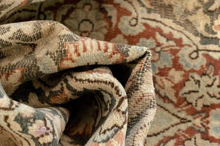 5' 6 x 8' 9 Vintage Royal Wool Rug