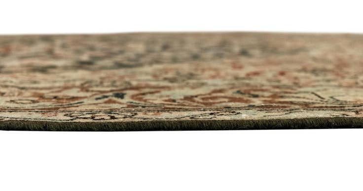 Detail image of 5' 6 x 8' 9 Vintage Royal Wool Rug