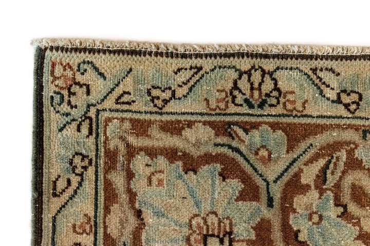 5' 6 x 8' 9 Vintage Royal Wool Rug