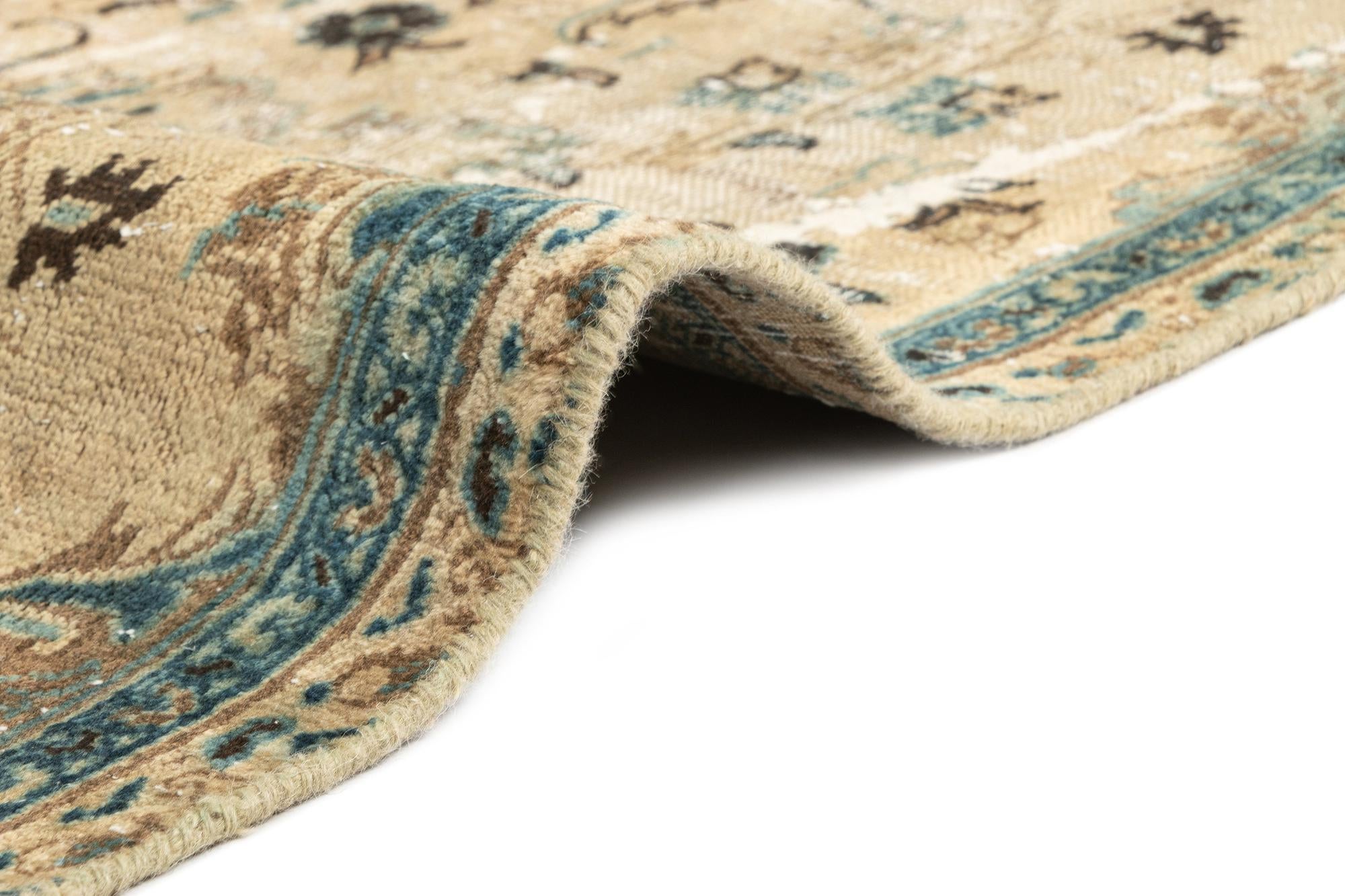 6' 11 x 10' 4 Vintage Royal Rug