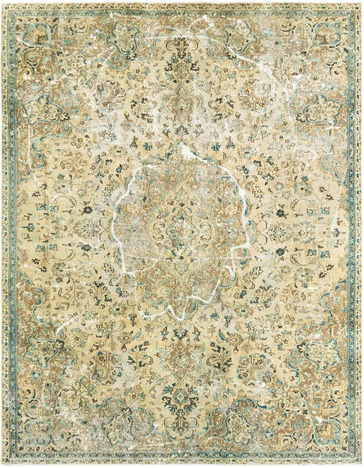 Detail image of 6' 11 x 10' 4 Vintage Royal Rug