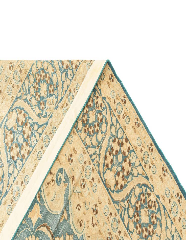 Detail image of 9' 10 x 13' 5 Vintage Royal Rug