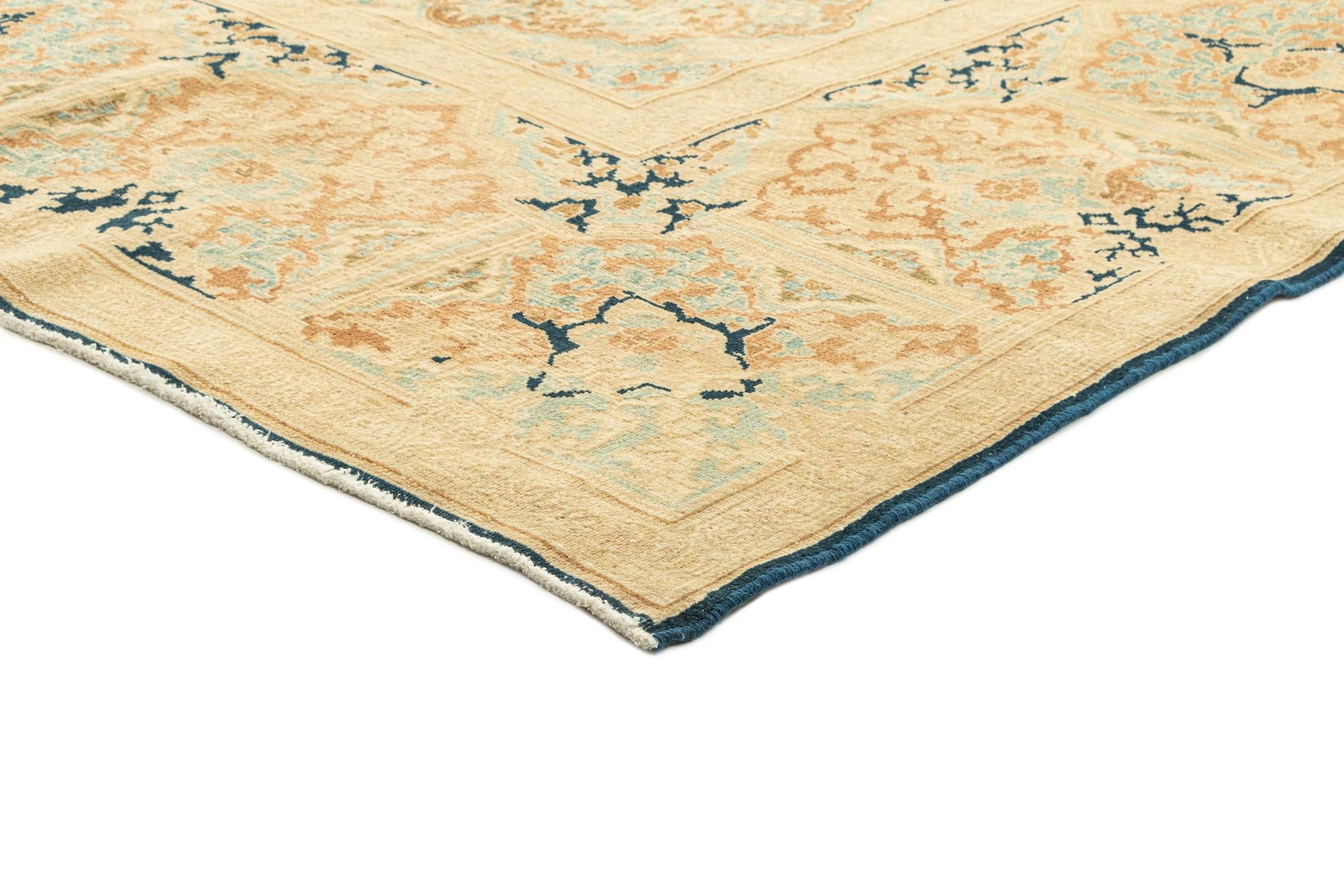 9' 3 x 11' 11 Vintage Royal Rug
