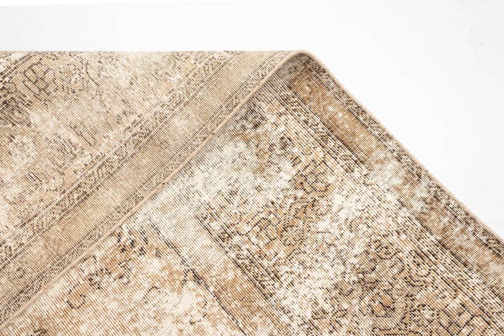 Detail image of 9' 8 x 12' 6 Vintage Wool Rug