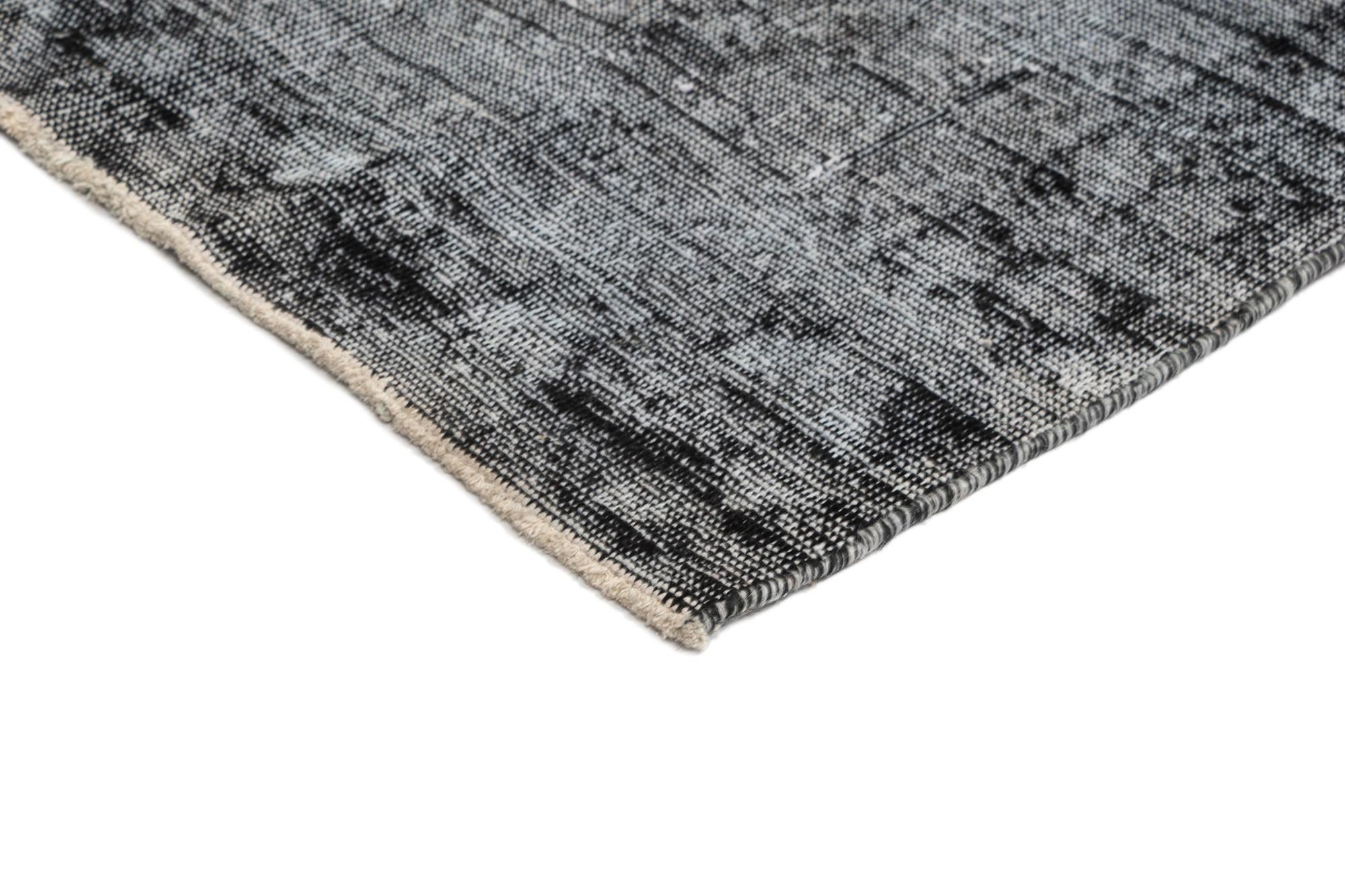 6' x 8' 4 Vintage Rug
