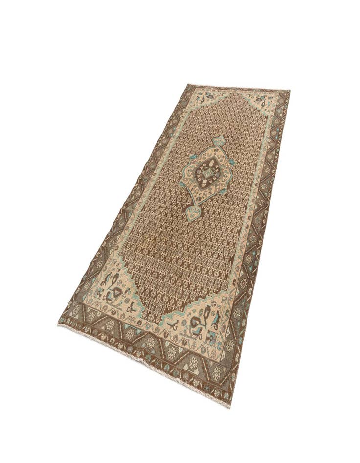 Detail image of 4' 6 x 9' 4 Vintage Wool Rug