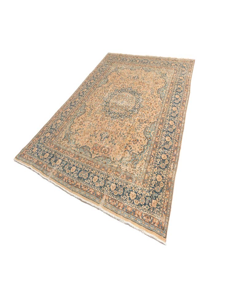 Detail image of 9' 9 x 12' 6 Vintage Wool Rug