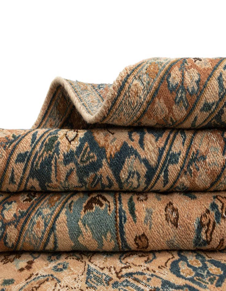 Detail image of 9' 9 x 12' 6 Vintage Wool Rug