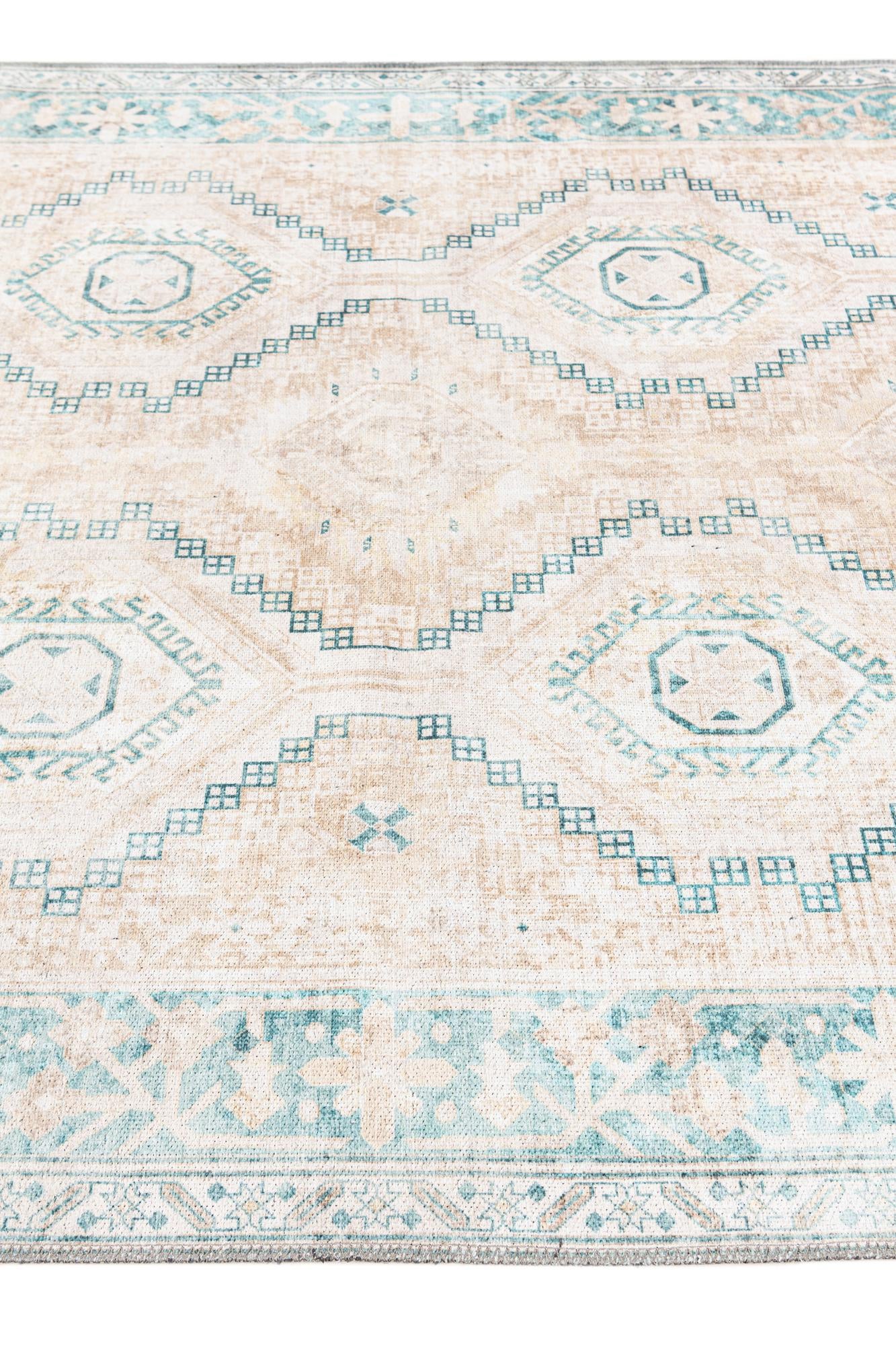 5' x 8' Washable Yara Rug