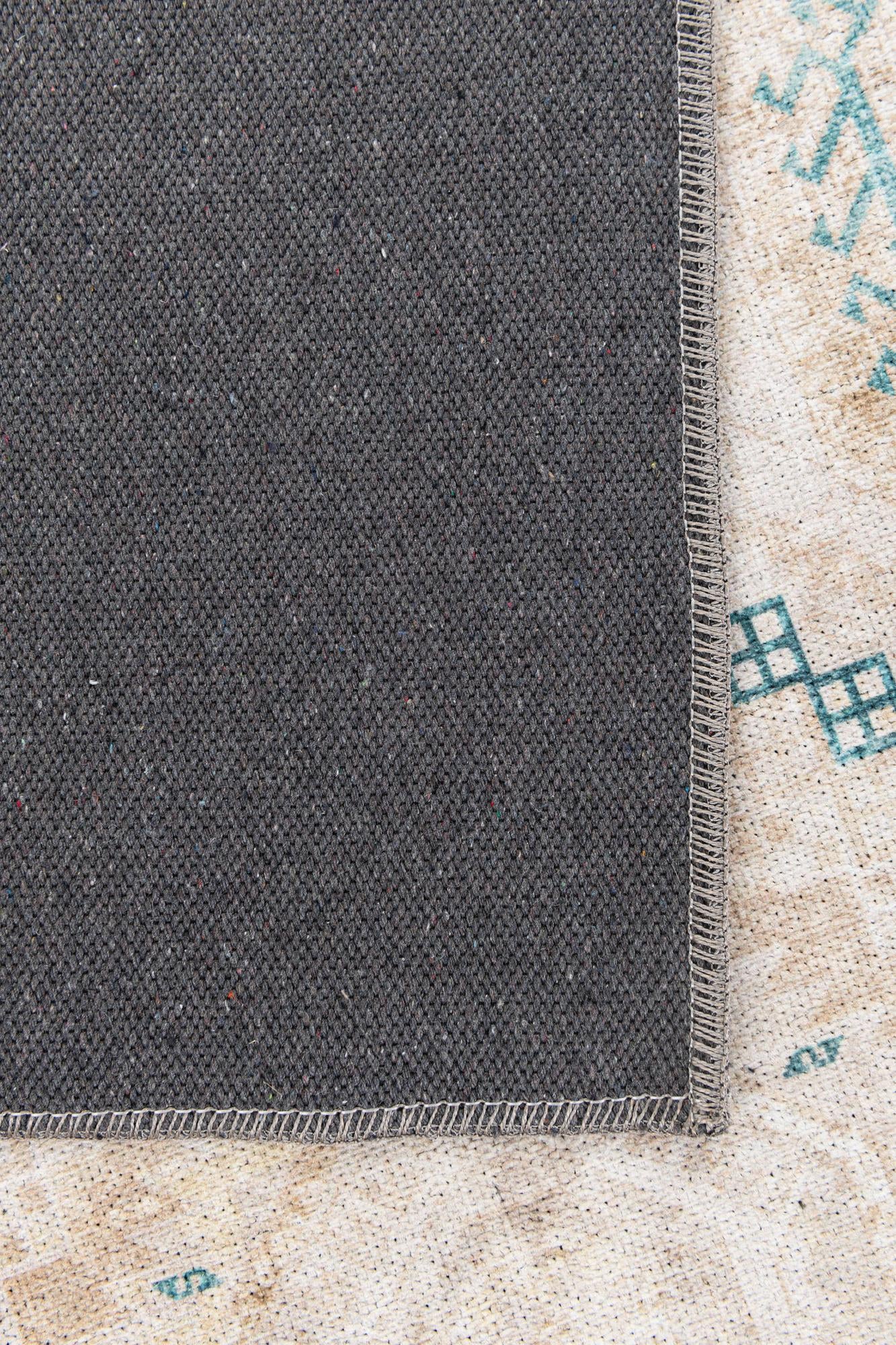 5' x 8' Washable Yara Rug