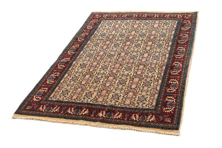 4' 8 x 6' 9 Yazd Rug