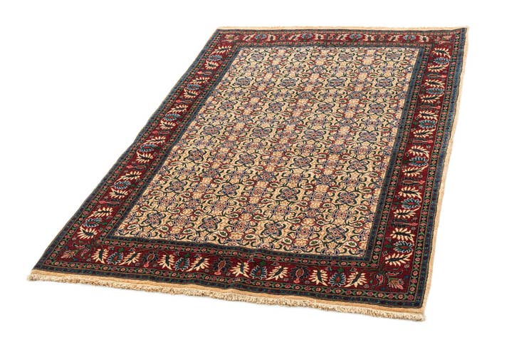 Detail image of 4' 8 x 6' 9 Yazd Rug