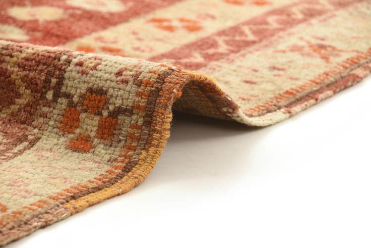 Detail image of 3' 3 x 4' 3 Yuruk Rug