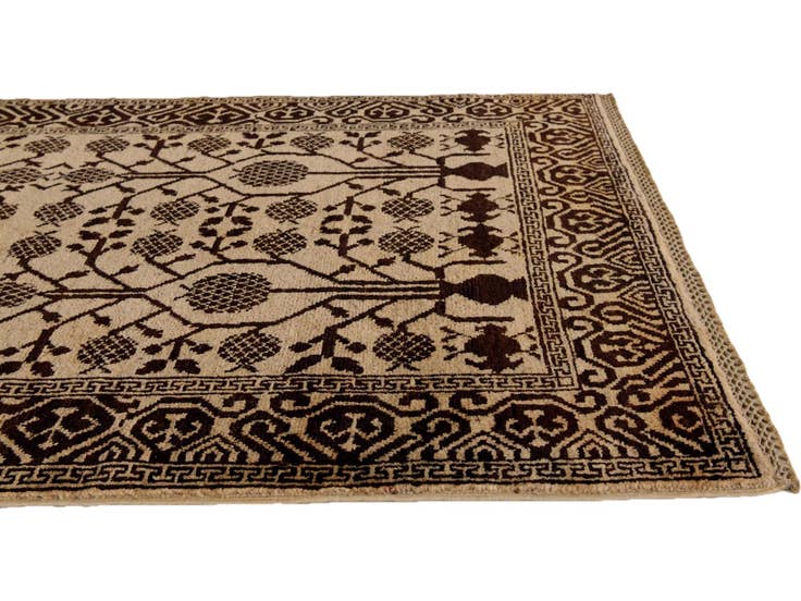 Detail image of 3' 5 x 5' 6 Hand Knotted Ziegler Modern Rug