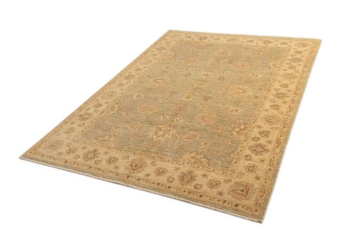 5' 8 x 8' Ziegler Wool Rug