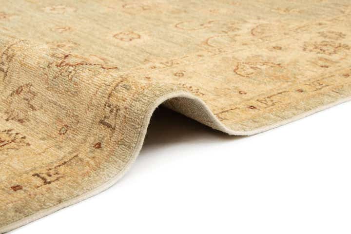 5' 8 x 8' Ziegler Wool Rug