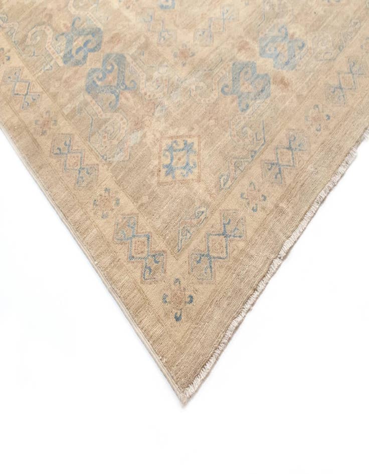 Detail image of 8' 10 x 11' 8 Ziegler Wool Rug