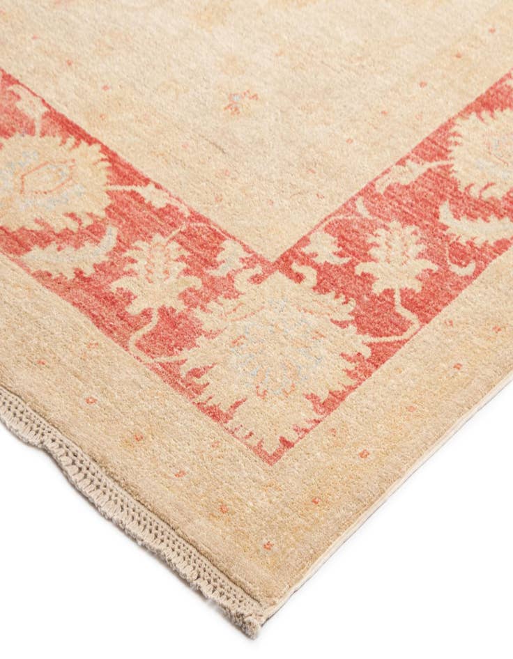 Detail image of 8' 8 x 12' 2 Ziegler Wool Rug