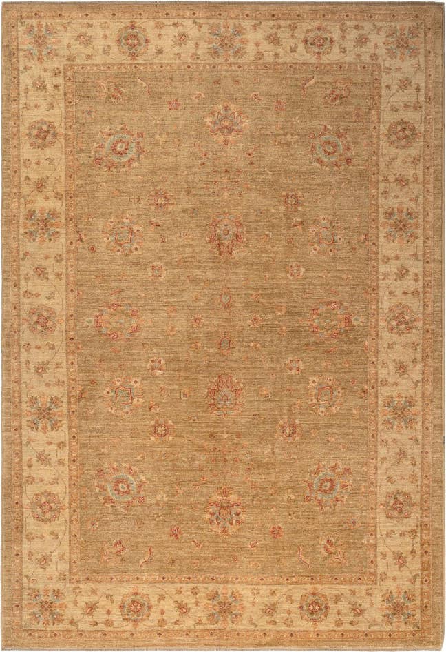 Detail image of 6' 8 x 9' 9 Ziegler Rug