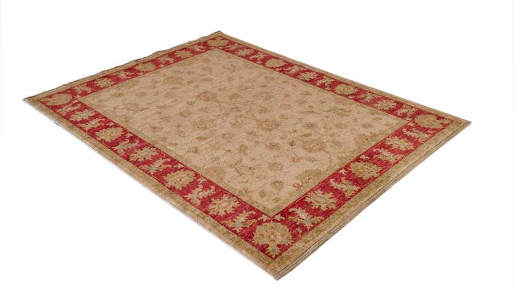 Detail image of 4' 11 x 6' 6 Ziegler Wool Rug