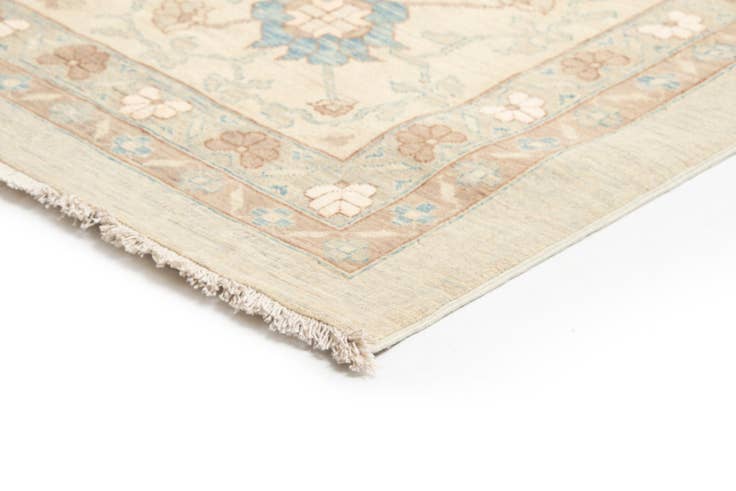 Detail image of 12' 1 x 15' Hand Knotted Ziegler Rug