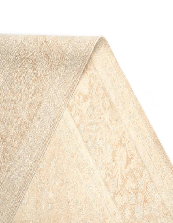 Detail image of 7' 8 x 9' 6  Hand Knotted Ziegler Rug