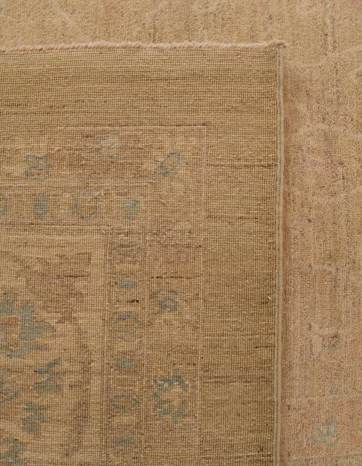Detail image of 13' x 17' 7 Hand Knotted Ziegler Oriental Rug