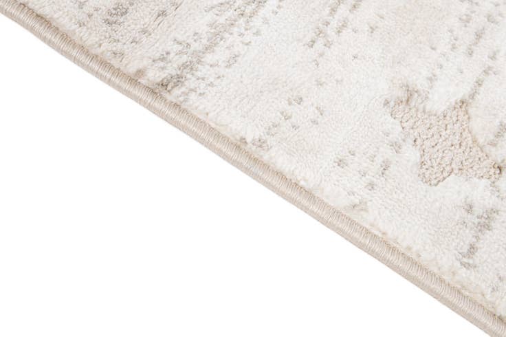 Detail image of 5' 2 x 7' 7 Zoey Rug