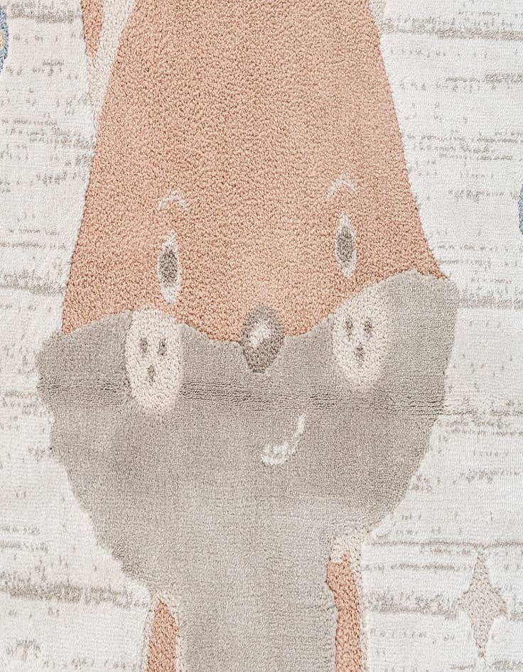 Detail image of 5' 2 x 7' 7 Zoey Rug