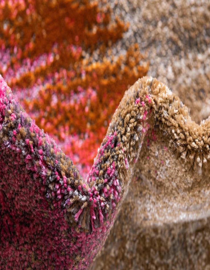 Detail image of 8' x 8' Aria Round Rug