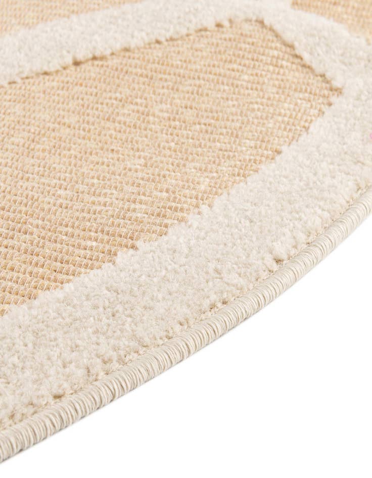 Detail image of 5' 3 x 5' 3 Easy-Clean Aruba Indoor / Outdoor Round Rug