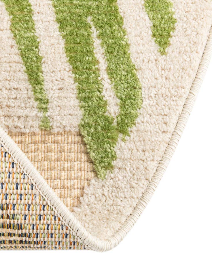 Detail image of 5' 3 x 5' 3 Easy-Clean Aruba Indoor / Outdoor Round Rug