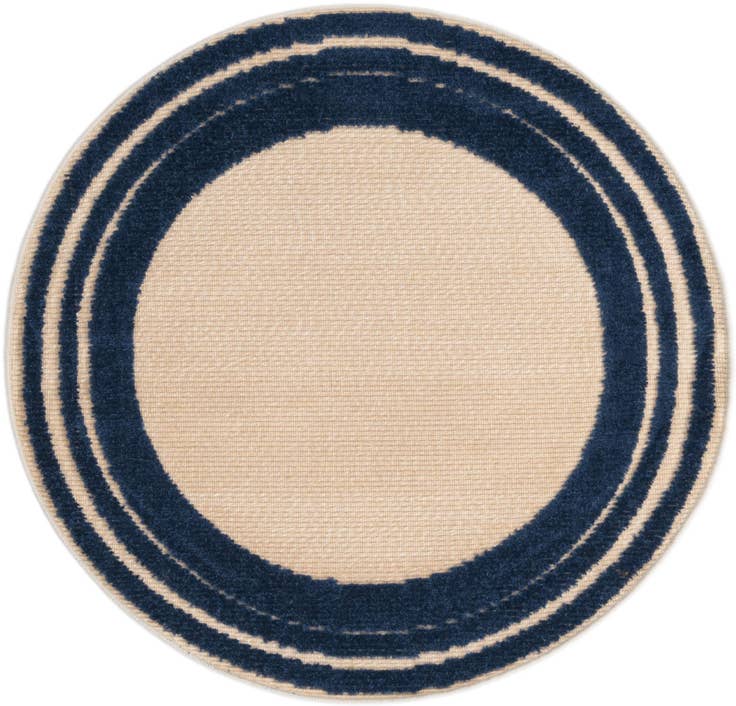 Detail image of 3' 3 x 3' 3 Easy-Clean Aruba Indoor / Outdoor Round Rug