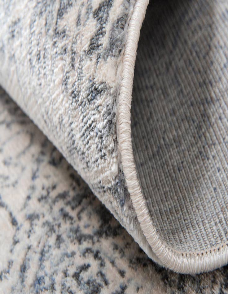 Detail image of 8' x 8' Berkshire Round Rug