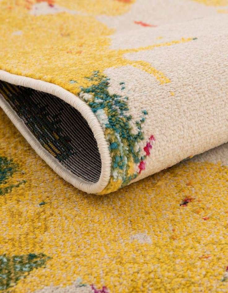 Detail image of 6' x 6'  Washable Casablanca Round Rug