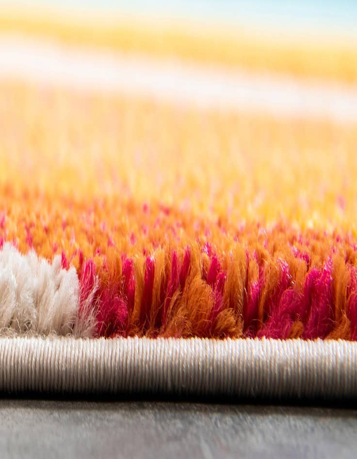 Detail image of 8' x 8' Washable Casablanca Round Rug
