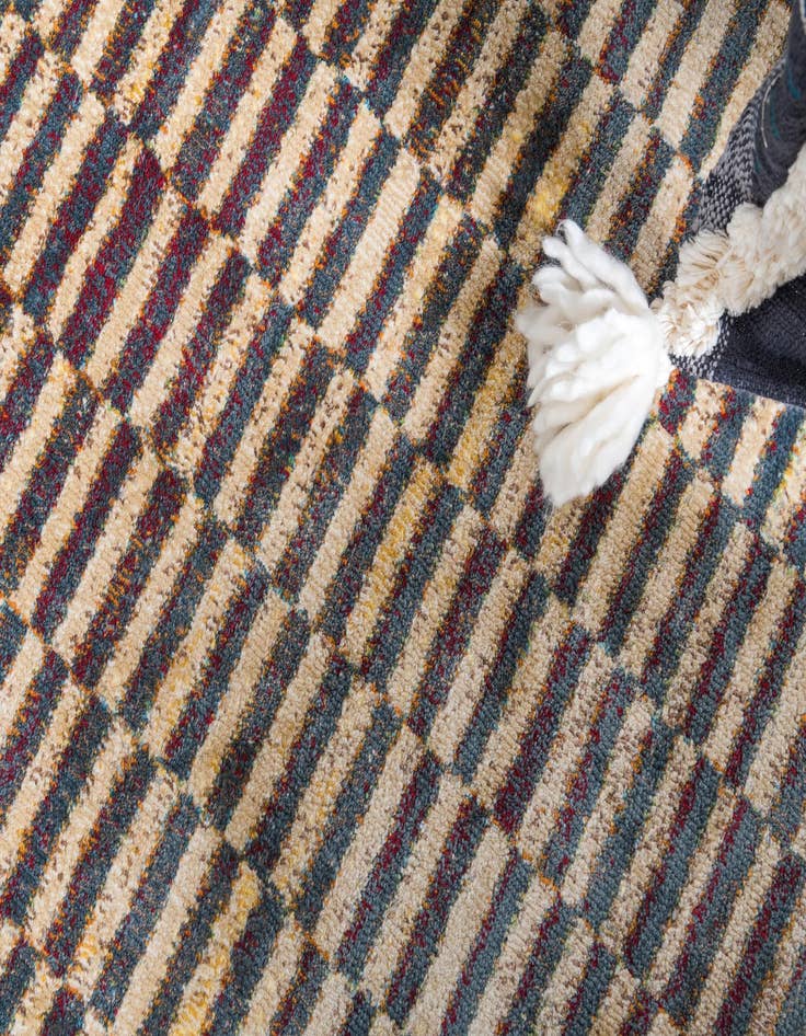 Detail image of 5' 5 x 5' 5 Dakota Round Rug