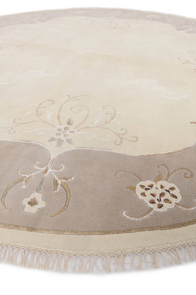 Detail image of 9' 11 x 9' 11 Hand Knotted Darya Wool Round Rug