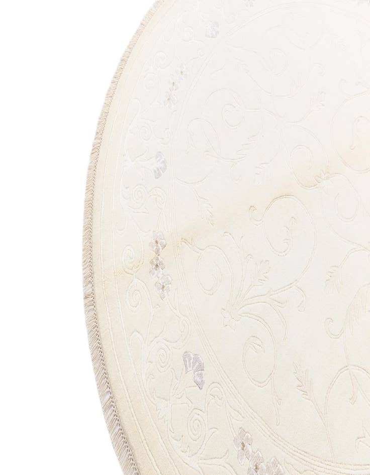 Detail image of 6' 7 x 6' 7  Hand Knotted Darya Wool Round Rug