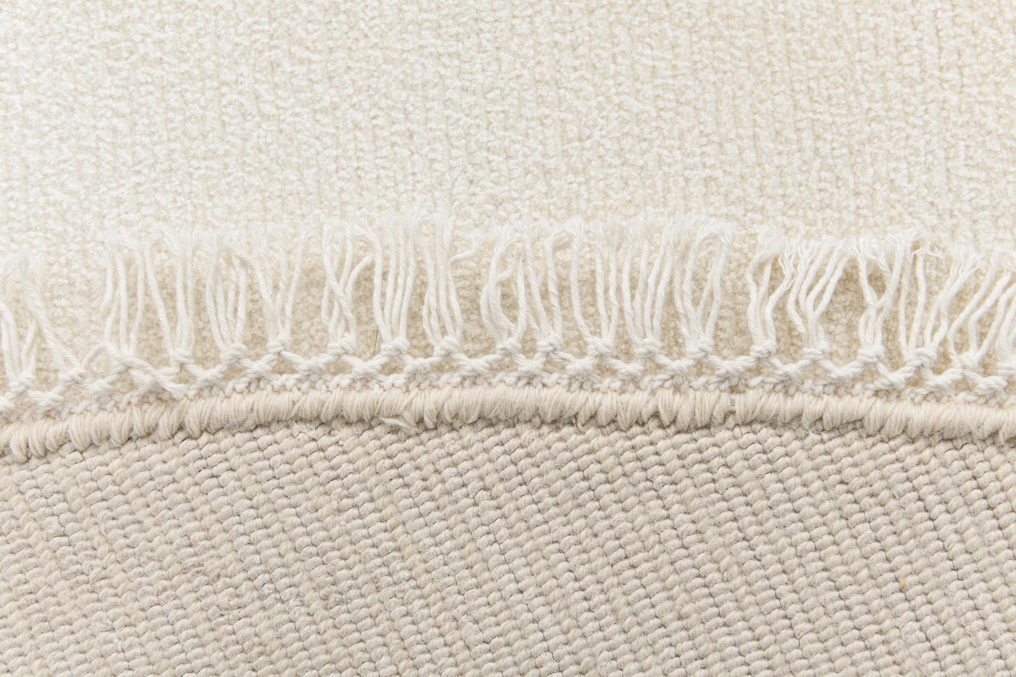 6' 6 x 6' 6 Hand Knotted Darya Wool Round Rug