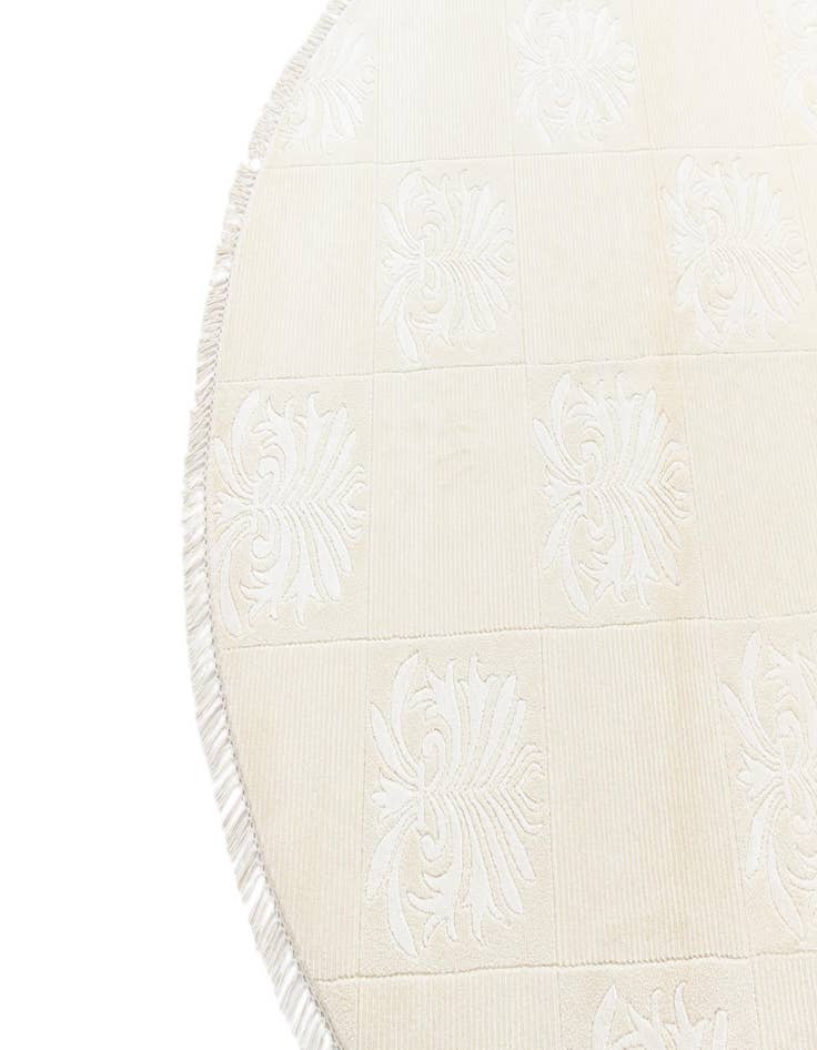 Detail image of 6' 6 x 6' 6  Hand Knotted Darya Wool Round Rug