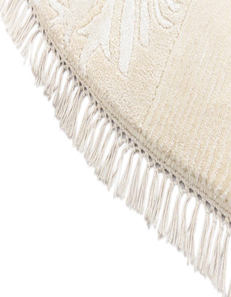 Detail image of 6' 6 x 6' 6  Hand Knotted Darya Wool Round Rug