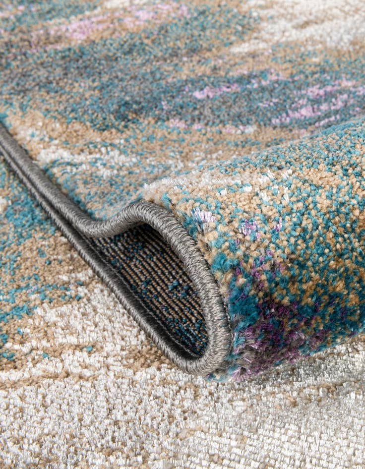 Detail image of 8' x 8' Delilah Round Rug