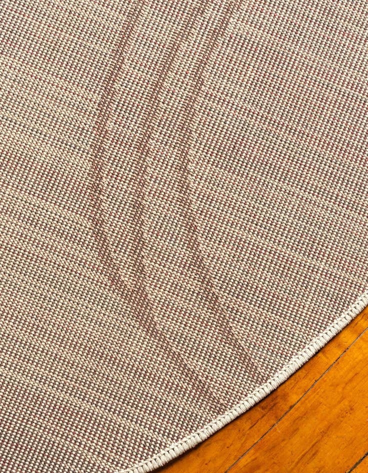 Detail image of 3' 3 x 3' 3 Equinox Round Rug
