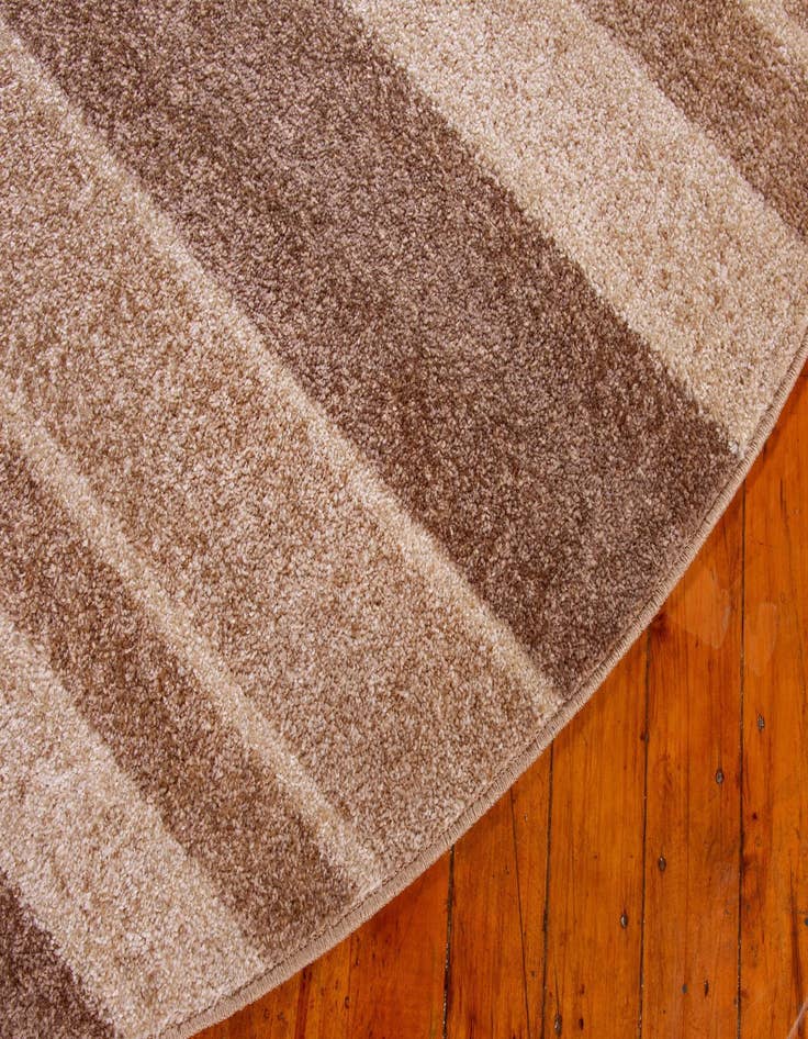 Detail image of 8' x 8' Harvest Round Rug